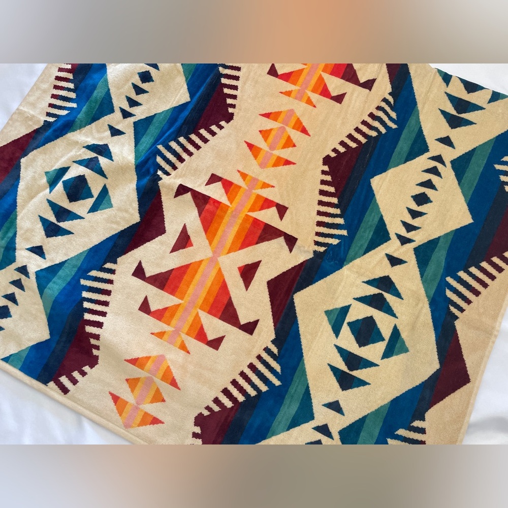 NWT Pendleton Spa Towel Los Lunas Jacquard Beach Pool XL 40x70 Oversized Cotton